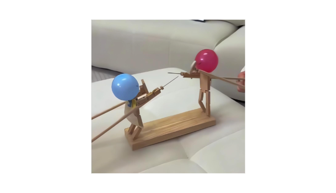 Balloon Bamboo Man Battle - 2024 New Handmade Wooden Fencing Puppets,  Wooden Bots Battle Game for 2 Players, Fast-Paced Balloon Fight, Whack a  Balloon Party Games - Fun and Exciting (30cm x
